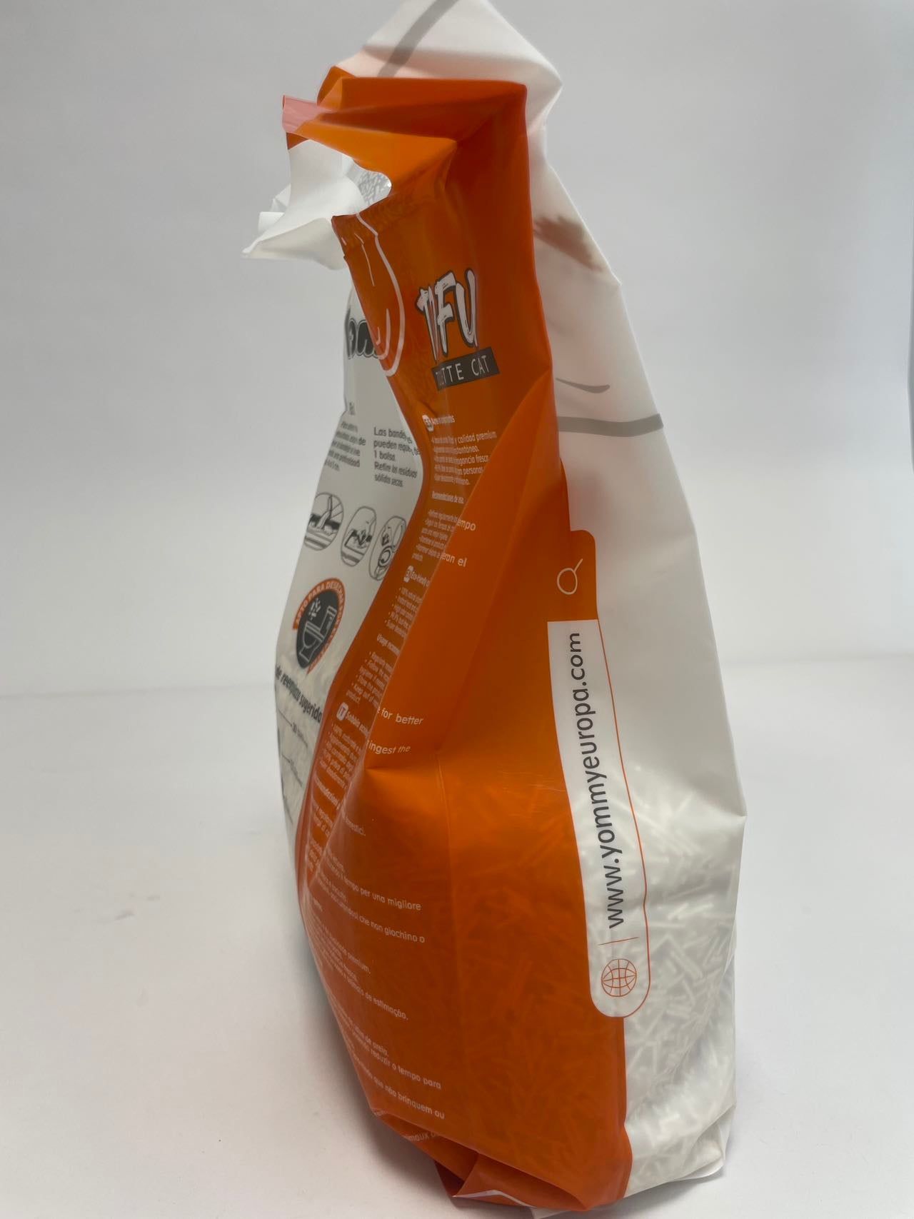 Purrchase Pure Tofu Cat Litter 6L - Eco-Friendly & Odor-Free